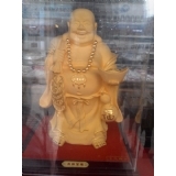 周六福珠宝之深圳岗头店镇店之宝    
