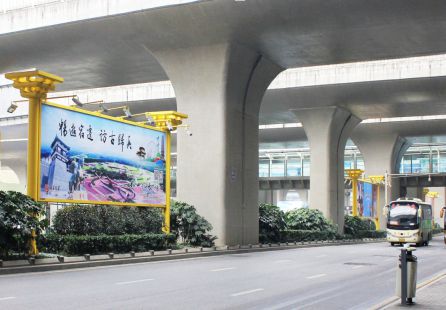 江苏南京市火车媒体南京南站到达P3停车场提示架顶看板编号：W1201、W1203、W1205、W1209、W1401、W1403、W1411、W1413