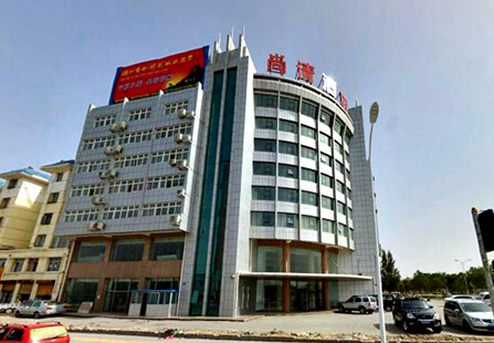 银川新火车站广场通达北街尚清酒店楼顶 广告牌 编号：NX-DGFY-034