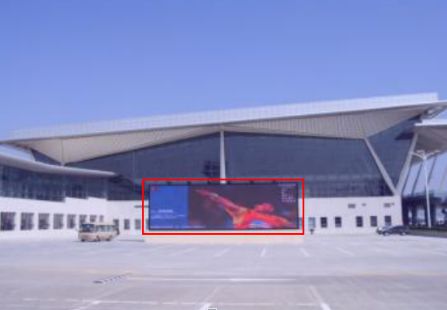青海西宁 太平国际机场一楼接机口处 LED 编号：XHS-LED-XN-02