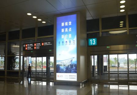 厦门机场 一楼行李提取厅迎客厅出口墙面灯箱 编号：YSW-XM-APT4-F1DB-LW18