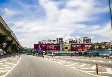 广东深圳市交通路网媒体深圳关口布吉检查站D1、D2 看板编号：DOV-SZ-021