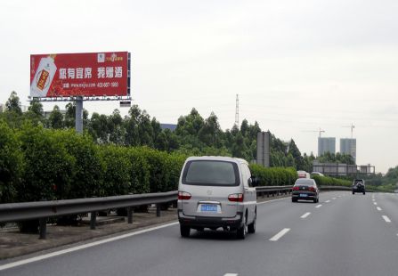 广佛高速沙贝立交北行K01+880 单立柱 编号：DOV-SZ-069