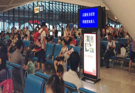 武汉高铁进站大厅内、候车室、快速通道、检票口闸机两侧以及进站通道内灯箱 编号：FR-WH-AJ-0010