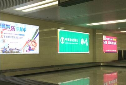 河北石家庄市机场媒体机场一层行李提取大厅 灯箱 编号：GCCM-XLD-06