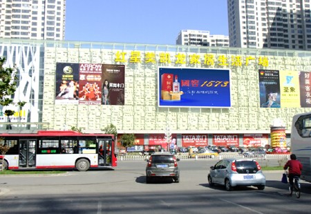 石家庄   方北路，红星美凯龙      LED    编号：ZSCM-SJZ-031