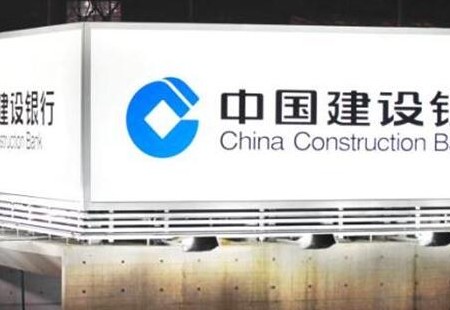 上海市机场媒体虹桥机场户外标志性大牌套装A(4面)灯箱编号：DACM-SH-001