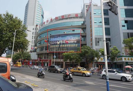 南通-姚港路与桃坞路交汇七彩城墙面 三面翻 编号：XMCM-NT-009