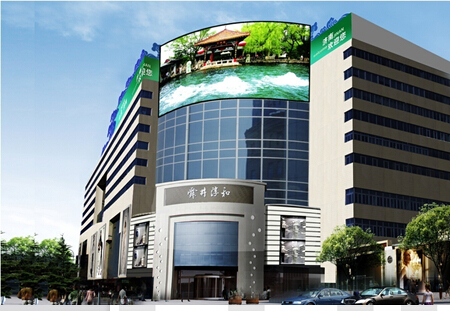 山东省济南市商场媒体天地坛街与黑虎泉西路交汇处LED编号：GDHWCM-JN-005