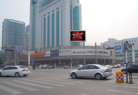 菏泽 中华路与华英路口 LED 编号：BSDCM-HZ-001