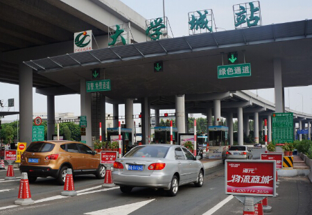 广东高速媒体南沙港高速大学城收费站收费站站棚编号：SDCM-GD-002