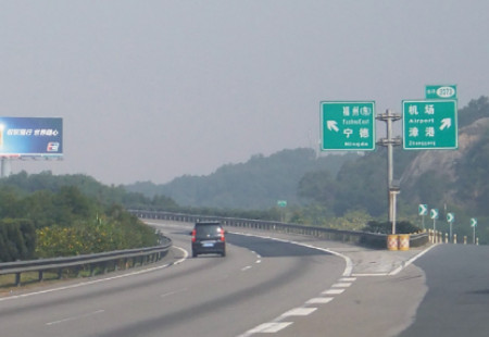 福建福州市机场高速 长乐机场高速A32K+650马宅顶隧道口 立柱 编号：SWCM-FZ-003