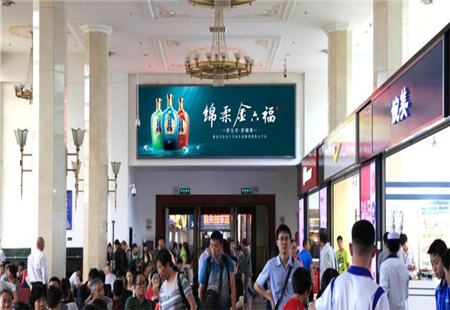 北京 车站媒体  北京站车站 第六软席和谐号候车室 灯箱 编号：CFCM-京H6-1