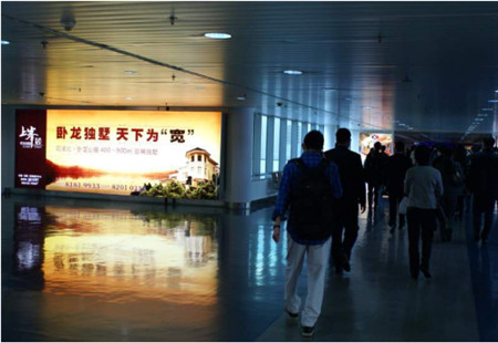 广东深圳市机场媒体深圳宝安国际机场A到达厅推荐位置灯箱编号：JCGG-SZ-007