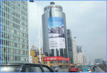 浙江杭州市写字楼媒体杭州中河高架—庆春路交口看板编号：WJCM-HZ-001