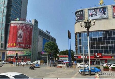 河北沧州市 商场媒体 沧州市新华路与广场街交口国贸尚街楼体 三面翻 编号:JSGG-CZ-019