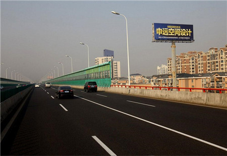 上海市机场媒体机场北通道华夏路妙境路西侧立柱编号：SH-GS-1038