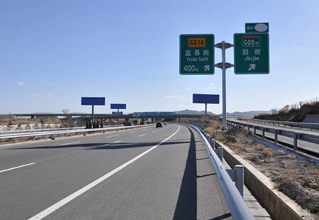 山西省 高速媒体 太阳高速盂县南收费站出口 擎天柱 编号：NYCQ-SX-005