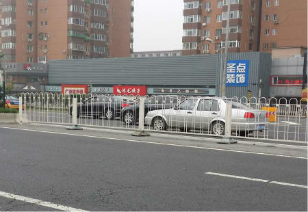 北京市  户外媒体  北三环太阳宫南侧楼体  三面翻  编号：DFWY-BJ-011