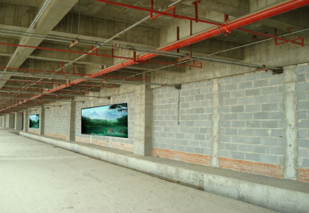 河北石家庄市机场媒体 到达夹层通道自动步梯墙体 灯箱 编号：JC-2DGTD-08