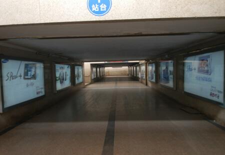 河南商丘市商丘站 进站通道 出站通道 滚动灯箱  编号：BCXK-SQ-001