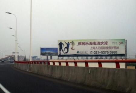 上海市机场媒体华夏路高架机场大牌编号：YBWH-SH-004