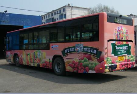 辽宁沈阳市公交媒体单层-双车厢公交231路245路车身编号：DFZL-SY-003