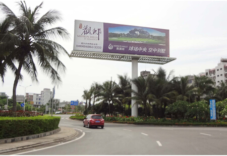 海南海口市交通路网媒体海口机场路滨江路与白龙路交界立柱编号：GDCM-HK-009