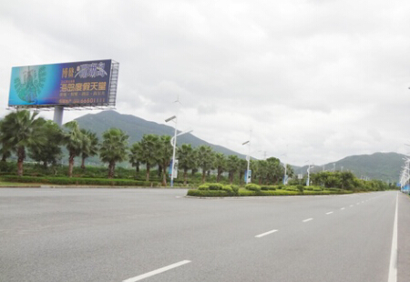 海南海口市交通路网媒体海南海棠湾海岸大道1号立柱编号：GDCM-HK-024