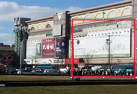 辽宁大连市商场媒体大连站北广场双兴商品城南侧墙体楼体大牌编号：SSWH-DL-006
