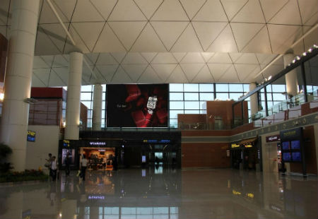 辽宁沈阳市机场媒体T3航站楼二层国内出发候机区灯箱编号：XZ-G21