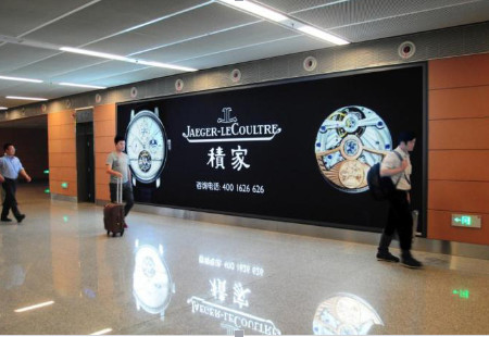 辽宁沈阳市机场媒体国内到达通廊灯箱编号：DGJC-SY-001