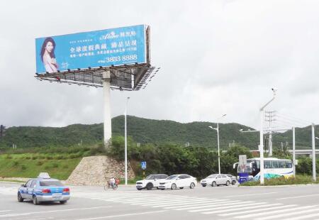 海南三亚市交通路网媒体三亚亚龙湾出入口、吉阳大道与绕城高速交界三面翻1号立柱编号：BYZT-SY-009
