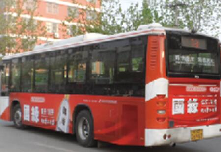 江苏徐州市公交媒体徐州特A级公交车身编号：ZDGG-XZ-010