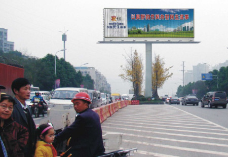 重庆交通路网媒体重庆渝北回兴服装大道路口三面翻编号：MGCM-CQ-012