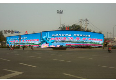 山东济南市交通路网媒体经一路与历黄路交叉口围挡编号：JNKH-JN-021