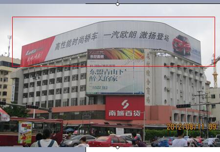广西南宁市商场媒体 民族大道园湖路口麻村市场楼顶楼顶大牌编号：HWDP-NJ-003