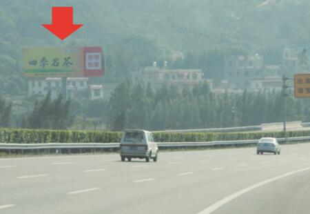 福建高速媒体福泉高速（350）2193+100m-B道全港段立柱编号:ZLGG-FJ-023