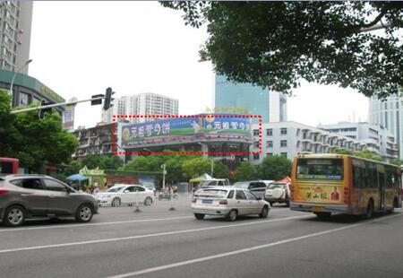 湖北武汉市商场媒体武汉市江汉区新华路永兴酒楼楼顶楼顶大牌编号:ZCCM-WH-005