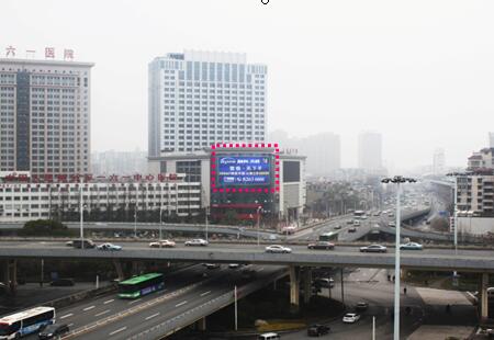 湖北武汉市商场媒体长江二桥桥头上东汇广场墙面 LED编号：XGE-WH-003