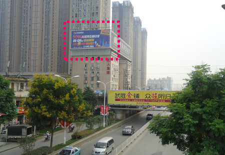 湖北武汉市写字楼媒体常青路红人集团楼顶 （面对机场方向）三面翻编号：XGE-WH-020