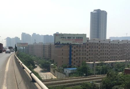陕西西安市交通路网媒体西三环三桥立交西北角立柱编号：SLCM-XA-014