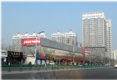 陕西榆林市商场媒体榆林长城路万隆家私楼顶U型牌楼顶大牌编号：SEPP-YL-036