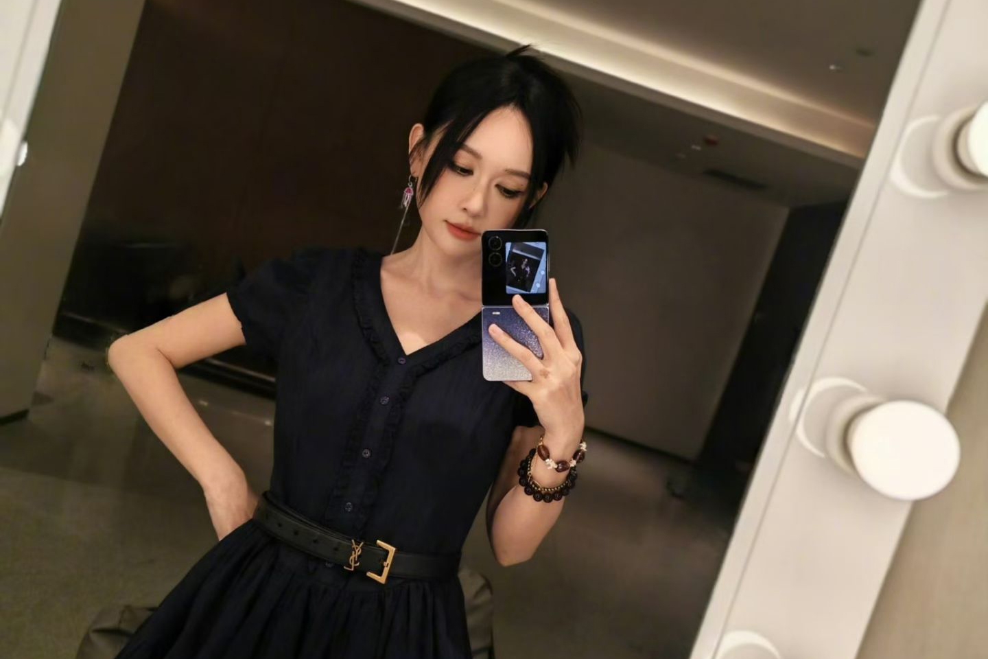 【SEEDING】陈乔恩 X 荣耀Magic V Flip2折叠屏