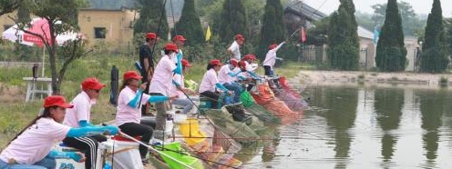 扬州举办女子钓鱼比赛 20多支队伍120余名女性参赛