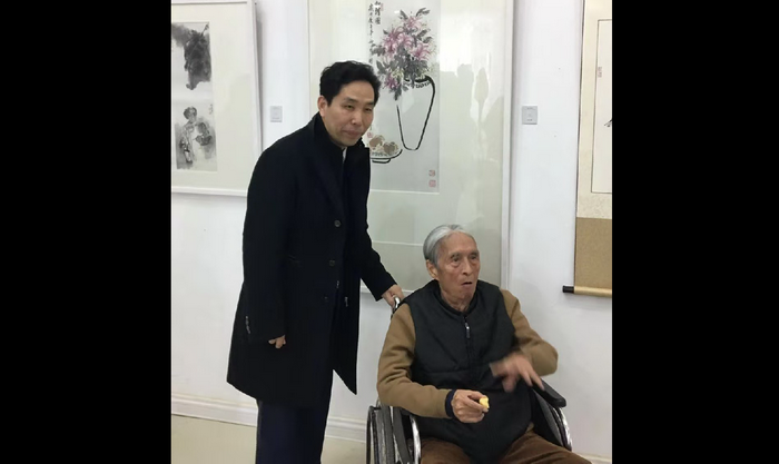 副院长张峰和中国美术家协会副主席中国画研究院院长刘勃舒